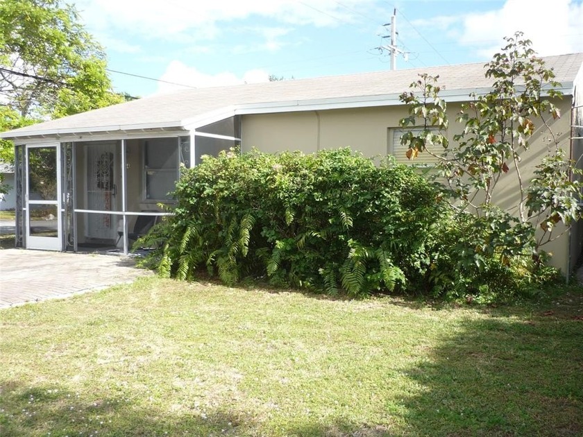 LEGAL DUPLEX NEAR FORT LAUDERDALE HIGH, WILTON MANORS, FORT LAUD - Beach Lot for sale in Fort Lauderdale, Florida on Beachhouse.com