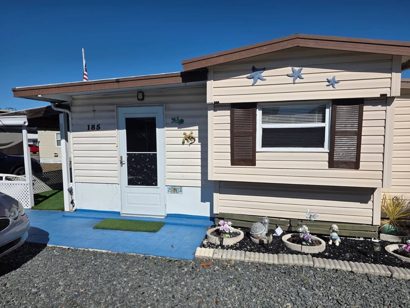MOTIVATED SELLER...BIG PRICE DROP.... Welcome to 7 Oaks RV park - Beach Home for sale in Hudson, Florida on Beachhouse.com