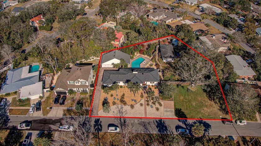 Discover an extraordinary Anastasia Island family estate in - Beach Lot for sale in ST Augustine, Florida on Beachhouse.com