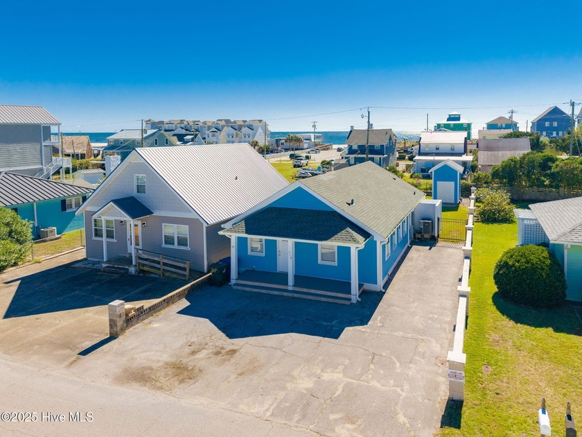 Completely renovated and refined, this classic coastal home in - Beach Home for sale in Atlantic Beach, North Carolina on Beachhouse.com