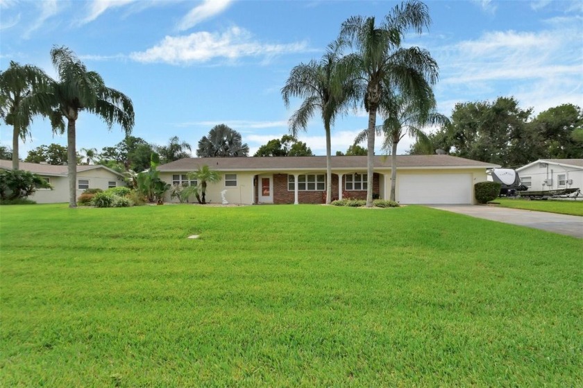 Welcome to your dream retreat! This beautifully maintained - Beach Home for sale in South Daytona, Florida on Beachhouse.com