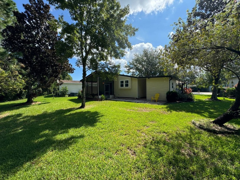 Move in ready, available with furnishings!  This is a 1999 Homes - Beach Home for sale in Ormond Beach, Florida on Beachhouse.com