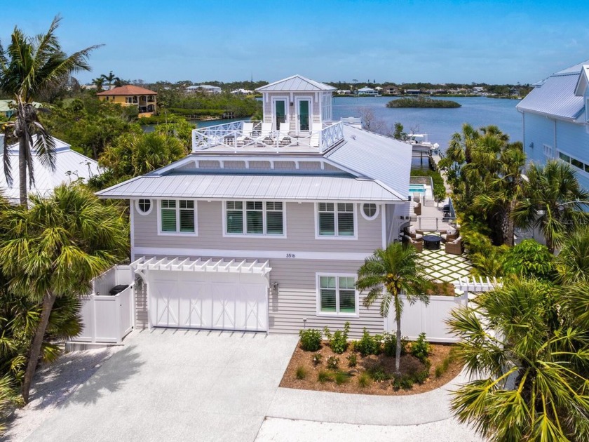 Casey Key Gulf-to-Bay | Private Beach | Curated Waterfront - Beach Home for sale in Nokomis, Florida on Beachhouse.com