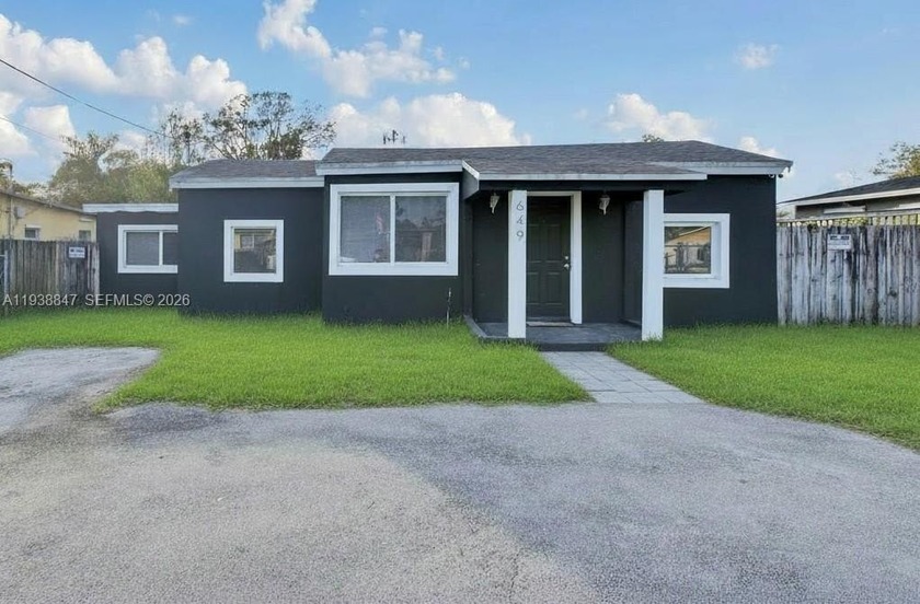Enjoy waterfront living in this updated 3 bedroom 1 bath home - Beach Home for sale in Fort Lauderdale, Florida on Beachhouse.com