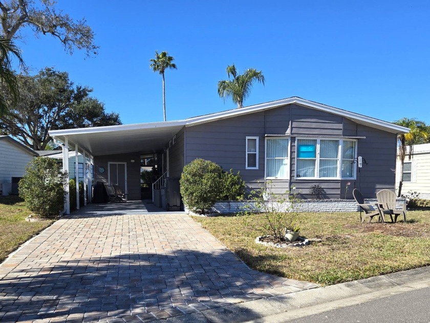 This beautiful and modern 1,144 sq. ft. home offers an open - Beach Home for sale in Palmetto, Florida on Beachhouse.com