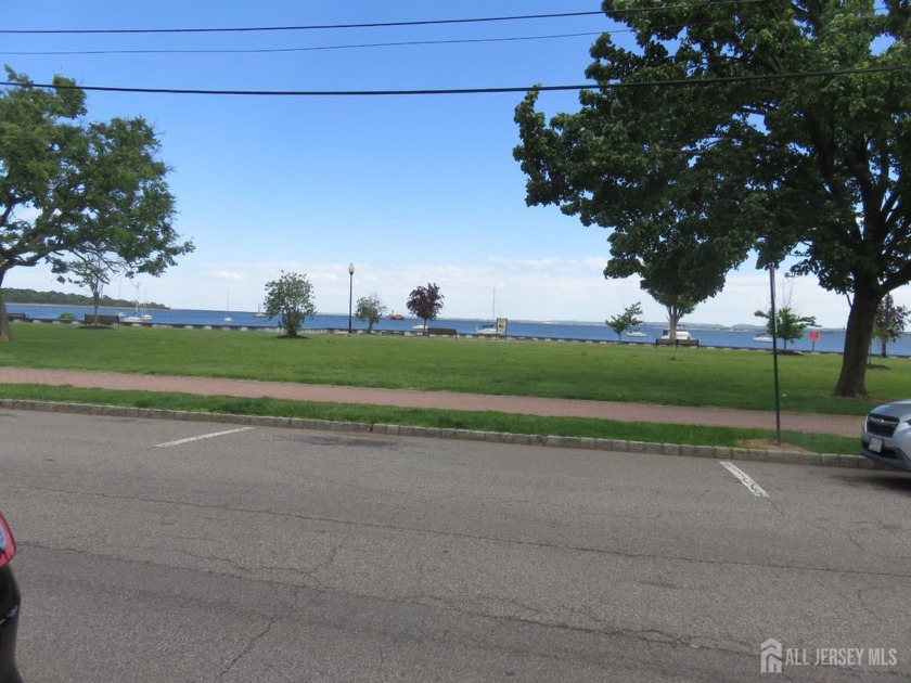 Plan Your Dream Home on this beautiful waterfront and Discover - Beach Lot for sale in Perth Amboy, New Jersey on Beachhouse.com