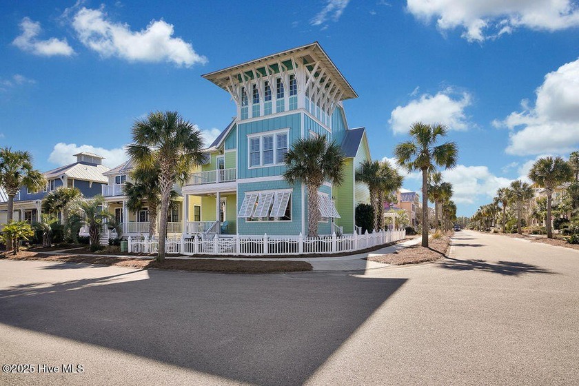 Experience the vibrant coastal lifestyle of Carolina Beach with - Beach Home for sale in Carolina Beach, North Carolina on Beachhouse.com