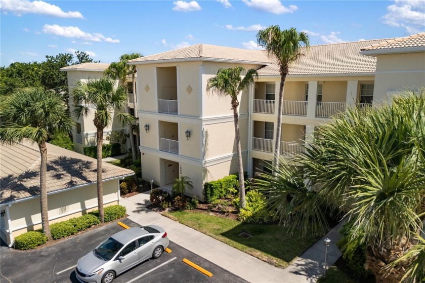 Relaxed Coastal Living in the Heart of Venice - Move-In Ready - Beach Condo for sale in Venice, Florida on Beachhouse.com