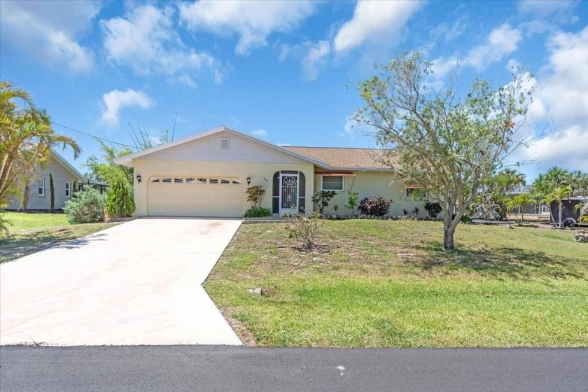 The Seller is purchasing a 1-year AHS Shield Essential Home - Beach Home for sale in Englewood, Florida on Beachhouse.com