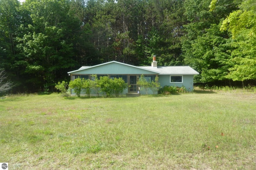 A 3 bedroom, 2 bath ranch home located on a private 1.3 acre - Beach Home for sale in Frankfort, Michigan on Beachhouse.com