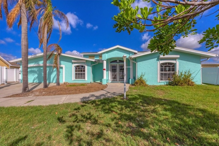 Opportunity awaits with this amazing waterfront property! - Beach Home for sale in Englewood, Florida on Beachhouse.com