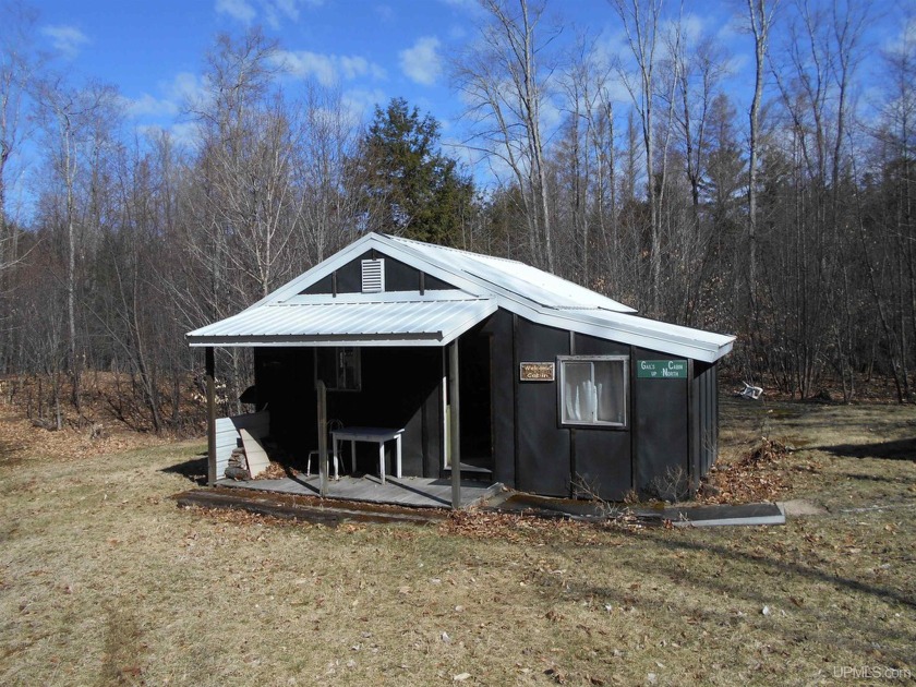 Unique 2 bedroom camp in the Ash Resort area of Indian Lake - Beach Home for sale in Manistique, Michigan on Beachhouse.com