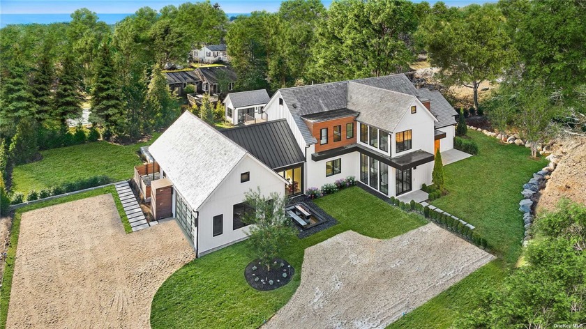 This newly built modern barn style home in Montauk's Hither - Beach Home for sale in Montauk, New York on Beachhouse.com