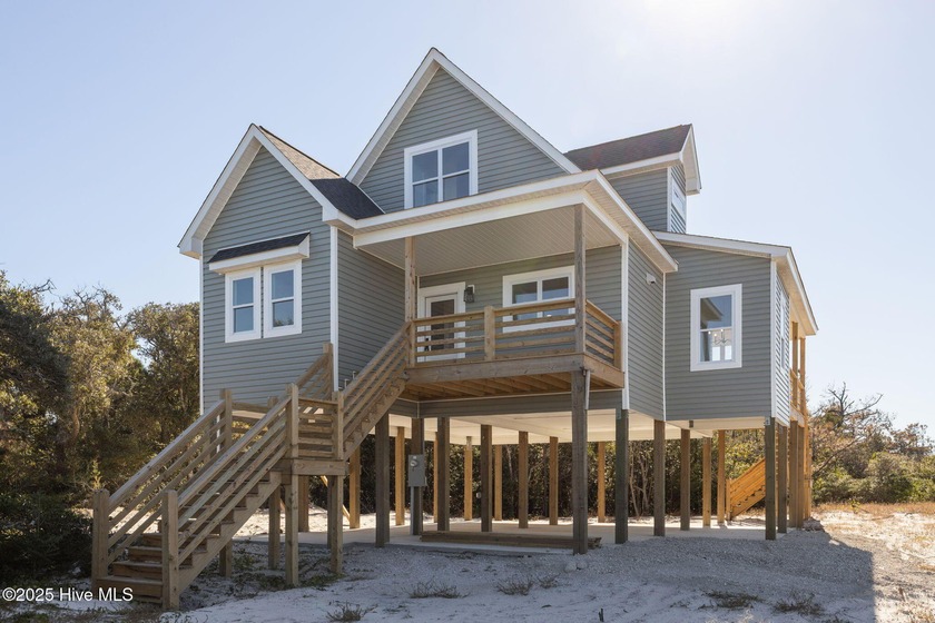 Coastal Living with Sound Views - 3 Bed, 2 Bath Beauty! Enjoy - Beach Home for sale in Cedar Island, North Carolina on Beachhouse.com