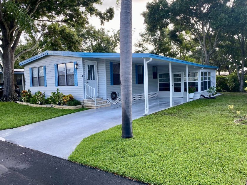 HOME FOR A DISCRIMINATING BUYER - Beach Home for sale in Largo, Florida on Beachhouse.com