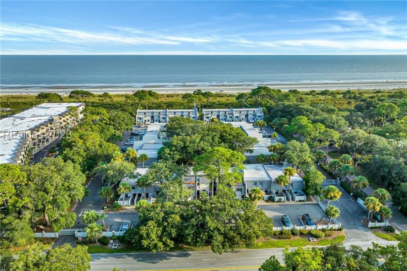 Steps to the beach from this fabulous ocean side and spacious - Beach Home for sale in Hilton Head Island, South Carolina on Beachhouse.com