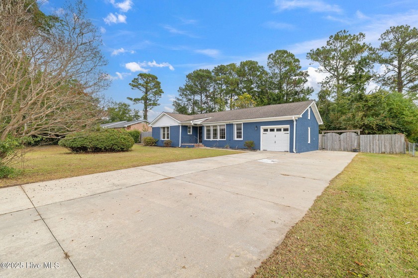 You'll be impressed by the quaint, recently redone, 3 bedroom, 2 - Beach Home for sale in Wilmington, North Carolina on Beachhouse.com
