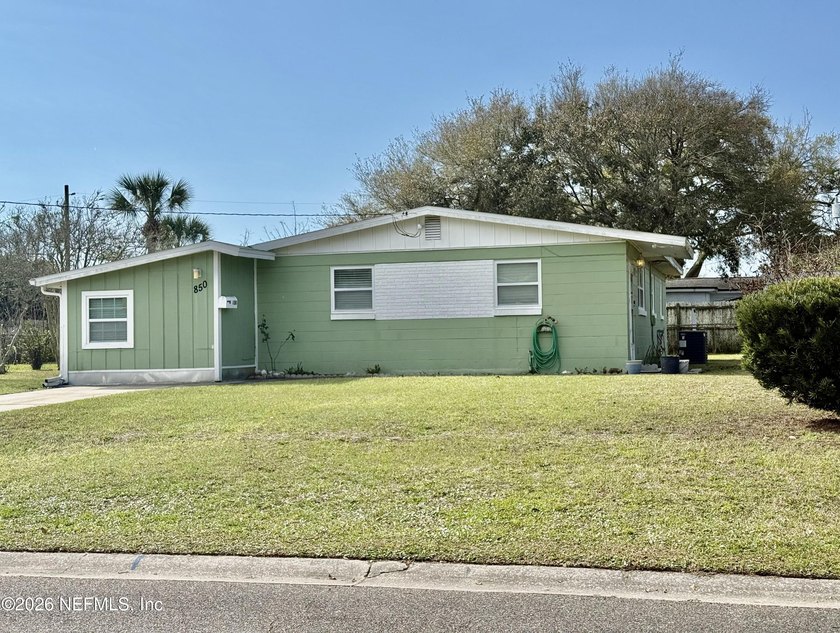 Perfect Convenience Coastal Living, From a Local Shop, Dining - Beach Home for sale in Atlantic Beach, Florida on Beachhouse.com