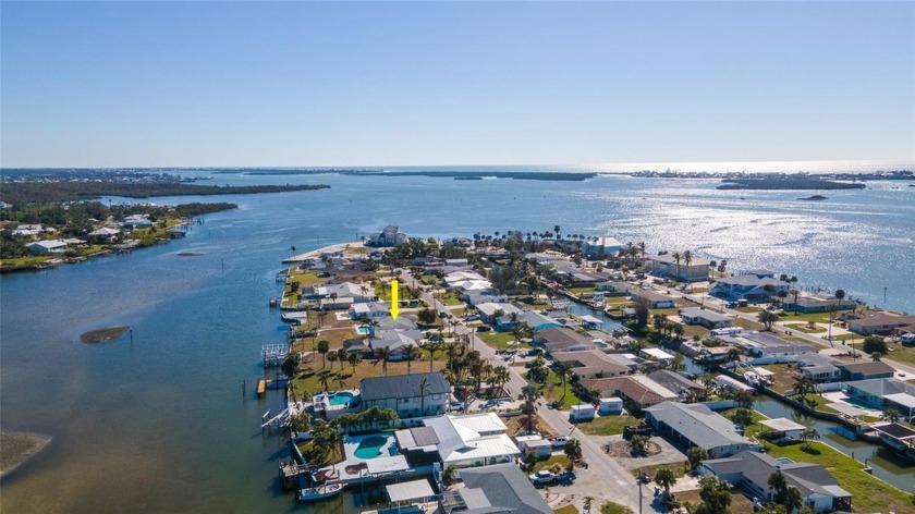 OFFICIAL LISTING AGENT - LESLIE BROWN PA (click my name on the - Beach Home for sale in Englewood, Florida on Beachhouse.com