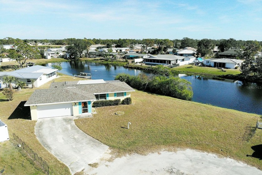 WATERFRONT HOME NEAR THE BEACH! This charming home for sale - Beach Home for sale in Englewood, Florida on Beachhouse.com