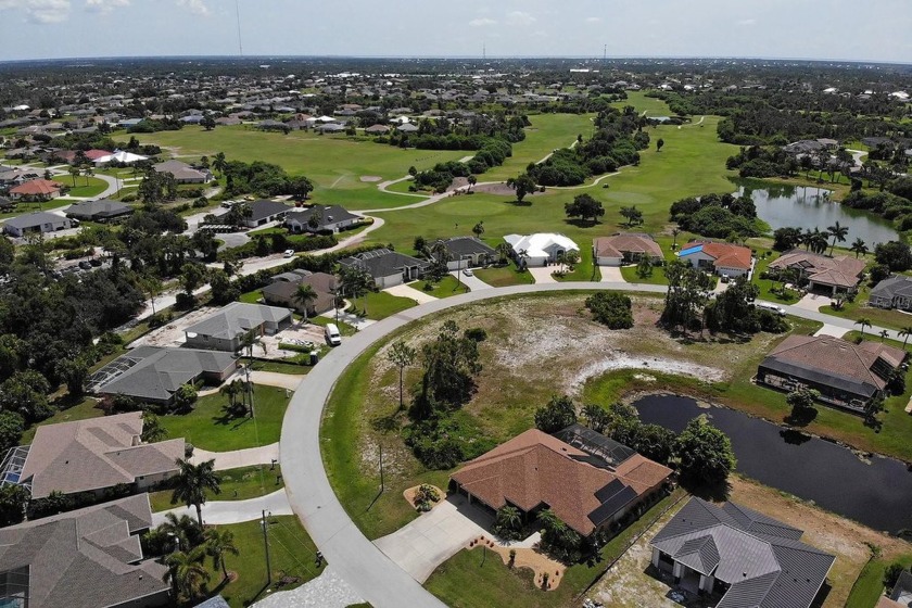 This is a beautiful WATERFRONT lot in a GOLF community of - Beach Lot for sale in Rotonda West, Florida on Beachhouse.com