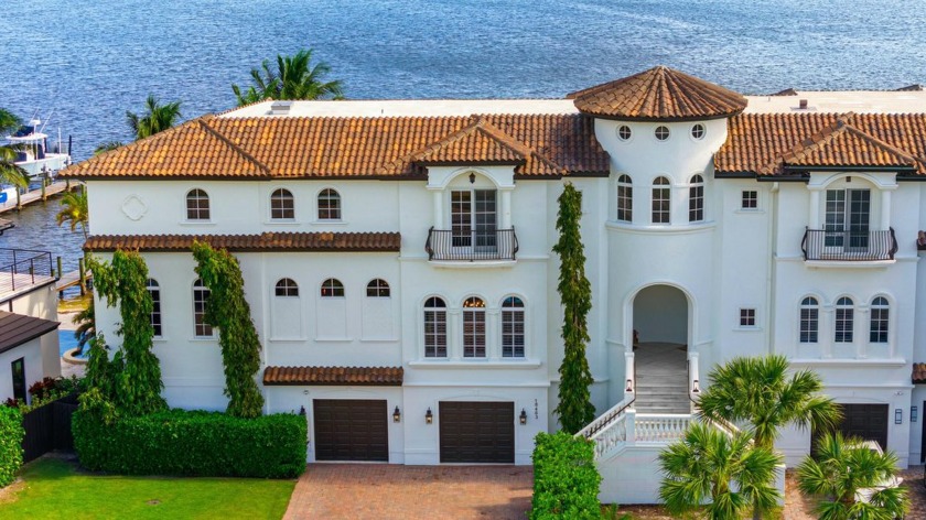 This stunning four-bedroom, four-and-a-half-bathroom waterfront - Beach Home for sale in Jupiter, Florida on Beachhouse.com