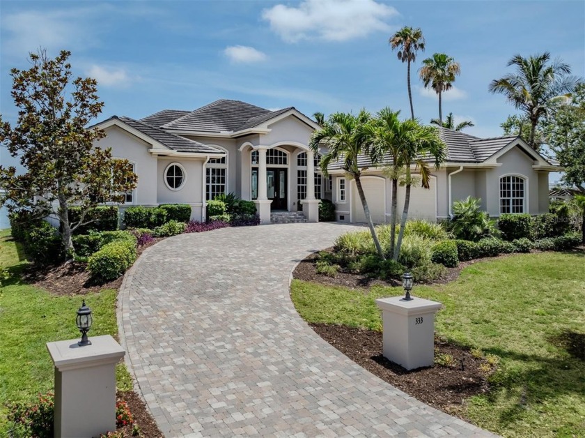 One or more photo(s) has been virtually staged. Waterfront - Beach Home for sale in Nokomis, Florida on Beachhouse.com