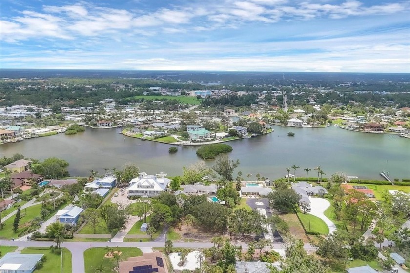 1+ACRES DIRECTLY ON LYONS BAY! Spectacular boating water & view - Beach Home for sale in Nokomis, Florida on Beachhouse.com