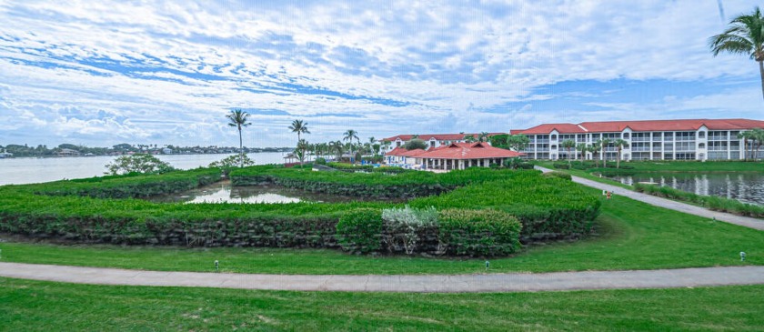 Million dollar location! This condo offersstunning views from - Beach Condo for sale in Hypoluxo, Florida on Beachhouse.com