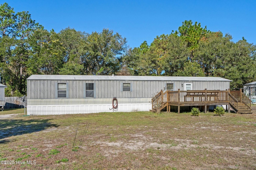 FOR SALE: 2BDR/2BA single-wide manufactured home near Shallotte - Beach Home for sale in Shallotte, North Carolina on Beachhouse.com