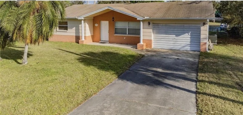 1-Nested on a cul-der-sac of  a serene neighborhood with newer - Beach Home for sale in New Port Richey, Florida on Beachhouse.com