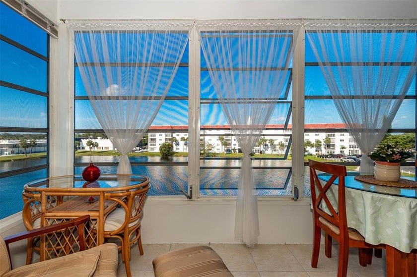 Beautiful and spacious 1 bedroom, 1.5 bath condo in Castle - Beach Condo for sale in Fort Lauderdale, Florida on Beachhouse.com