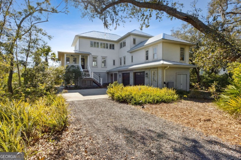 Personally designed by the owner, an architect by trade, this - Beach Home for sale in Saint Marys, Georgia on Beachhouse.com