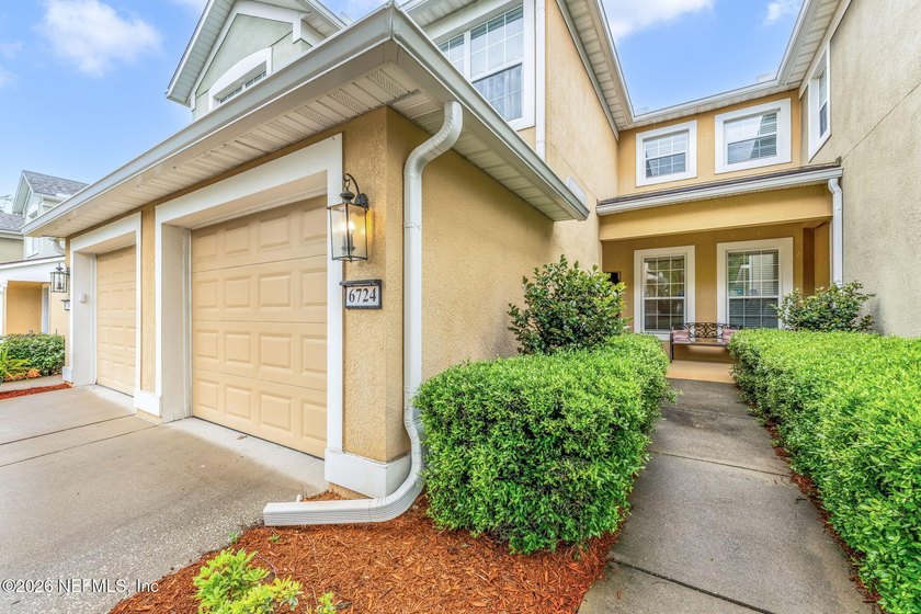 Welcome to easy, WATERFRONT living in the gated community of - Beach Condo for sale in Jacksonville, Florida on Beachhouse.com