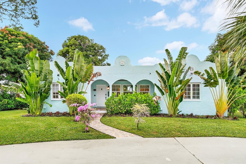 Room to roam in Historic Northwood Hills: This classic - Beach Condo for sale in West Palm Beach, Florida on Beachhouse.com