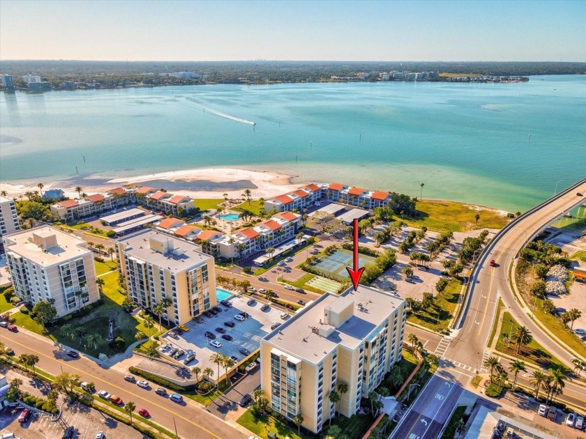 This top-floor condo at Clearwater Point offers stunning water - Beach Condo for sale in Clearwater Beach, Florida on Beachhouse.com