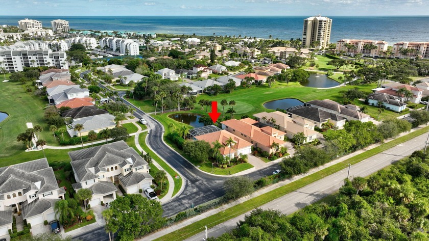 Ocean Village on South Hutchinson Island! 2 bedroom, 2 bath, 2 - Beach Home for sale in Fort Pierce, Florida on Beachhouse.com
