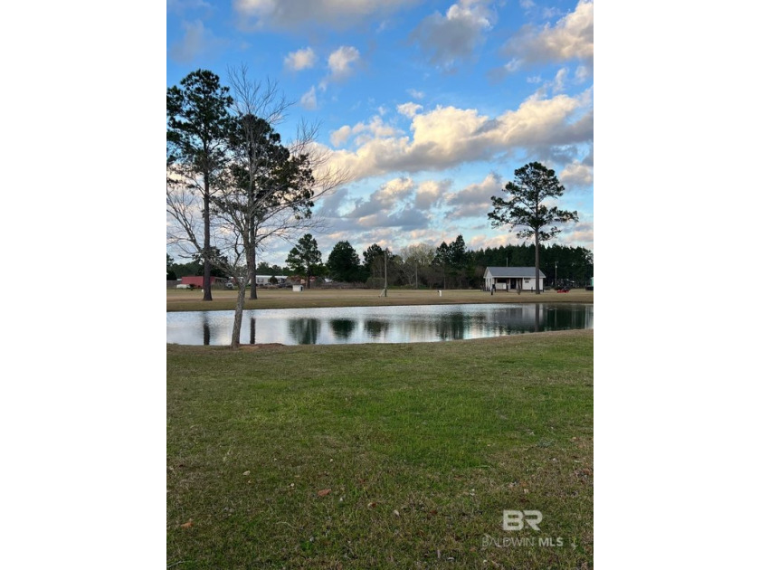 Great opportunity for investors.  Long and short term rentals - Beach Home for sale in Lillian, Alabama on Beachhouse.com