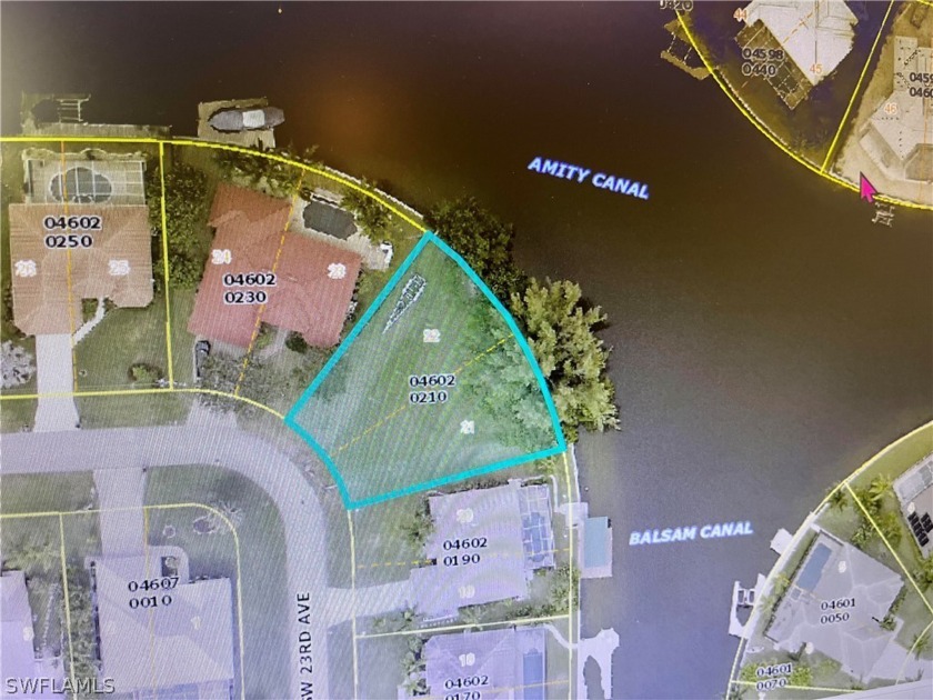 Look no further! This is THE bullnose lot in Southwest Cape - Beach Lot for sale in Cape Coral, Florida on Beachhouse.com
