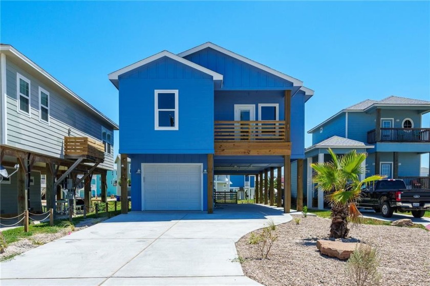 This new construction property features an open-concept layout - Beach Home for sale in Port Aransas, Texas on Beachhouse.com