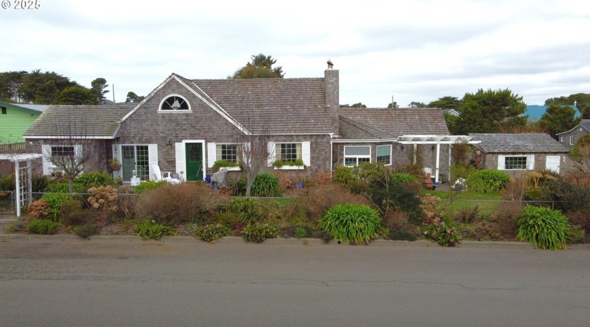 The Pacific Ocean awaits at the end of the street of this - Beach Home for sale in Bandon, Oregon on Beachhouse.com