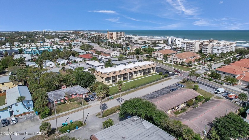 This exquisitely upgraded 2-Bed, 2-Bath condo offers the perfect - Beach Condo for sale in Cape Canaveral, Florida on Beachhouse.com