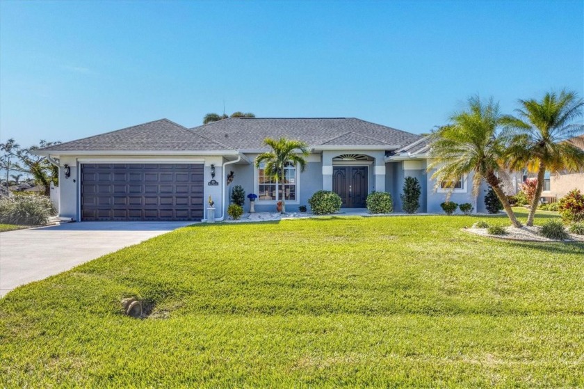 Under contract-accepting backup offers. Welcome to this - Beach Home for sale in Rotonda West, Florida on Beachhouse.com