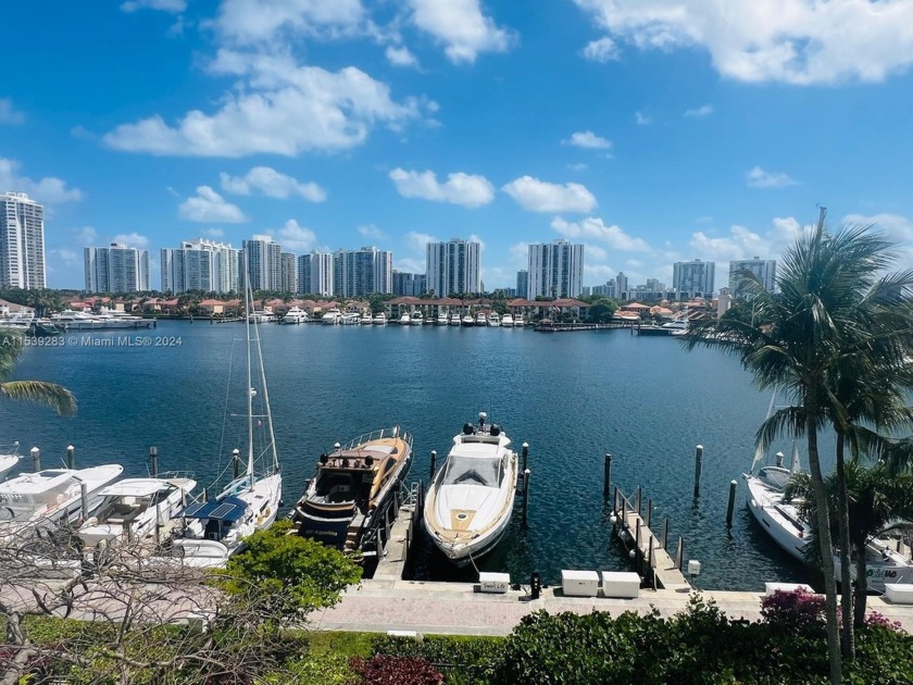 EXTRAORDINARY DEAL! Unique opportunity to own this 3 bed/2 bath - Beach Condo for sale in Aventura, Florida on Beachhouse.com