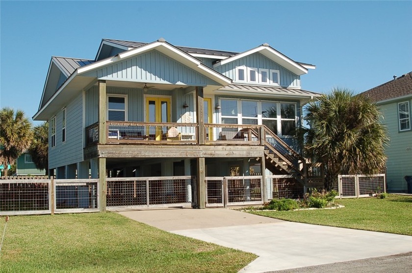 This custom-built island home rose from the wreckage of Harvey - Beach Home for sale in Rockport, Texas on Beachhouse.com