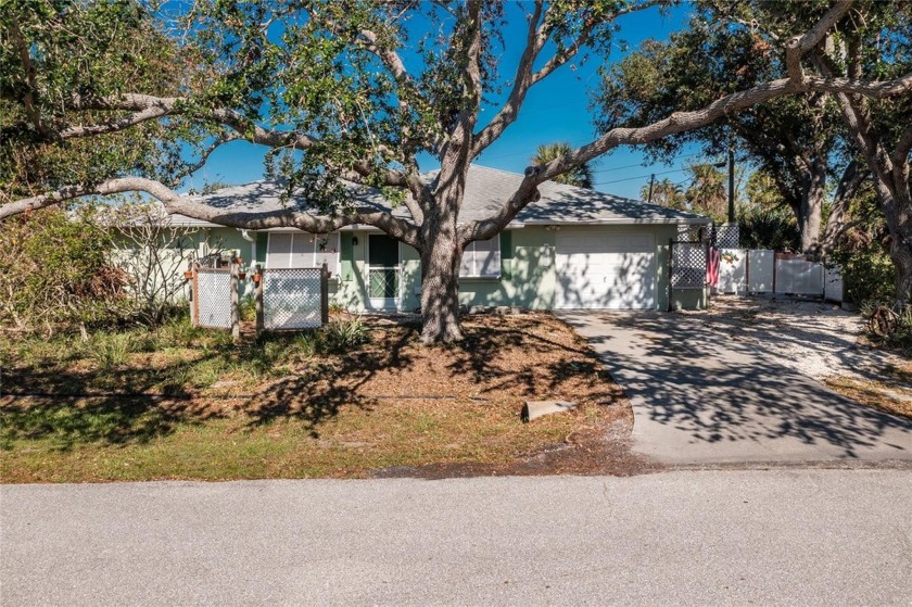 **ADORABLE COTTAGE**  **FLOOD ZONE X**
This well built home is - Beach Home for sale in Englewood, Florida on Beachhouse.com