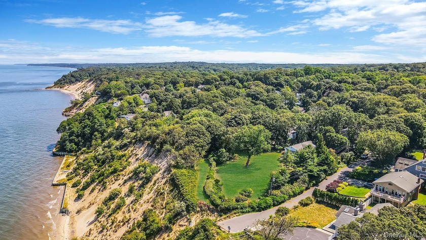 Million-dollar views await at this rare Sound Beach location - Beach Home for sale in Sound Beach, New York on Beachhouse.com