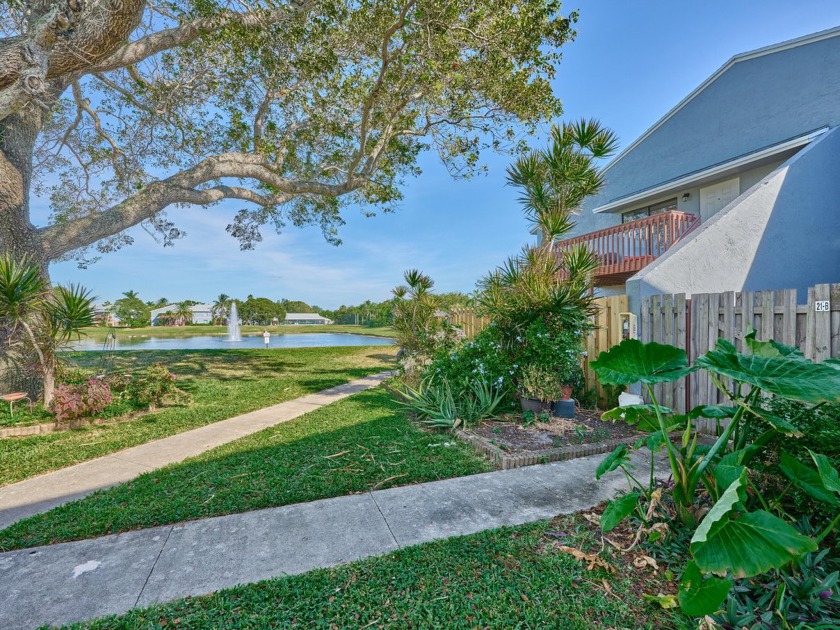 Welcome to this charming ground floor corner unit in Boynton - Beach Condo for sale in Boynton Beach, Florida on Beachhouse.com