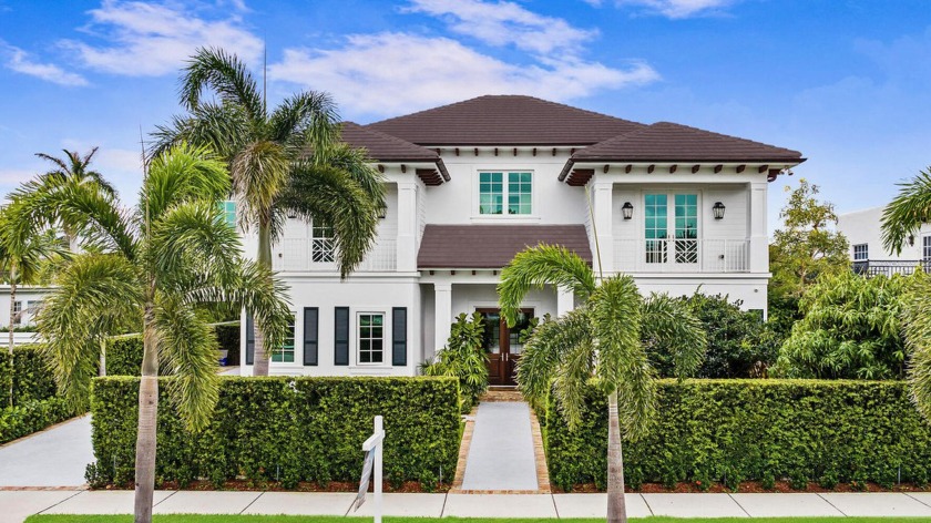 STUNNING, LIKE NEW exceptional 6-bed+office residence on highly - Beach Home for sale in West Palm Beach, Florida on Beachhouse.com
