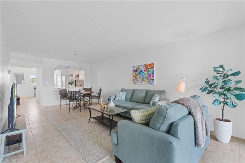 Renovated top to bottom in 2020, this 2 bed, 2 bath condo in The - Beach Home for sale in Naples, Florida on Beachhouse.com